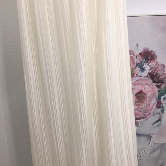 Long gorgeous pleated silk cream dress. Sz S. NWT - Picture 8 of 9